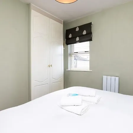 Chic 3-bed House Near 3arena & Bord Gais Theatre