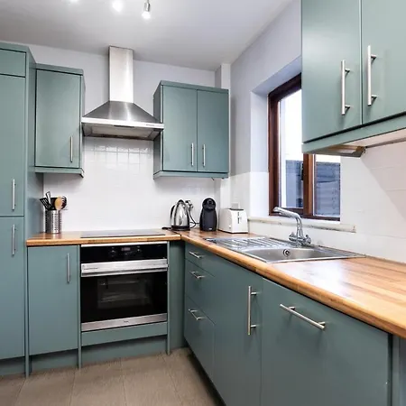 Chic 3-bed House Near 3arena & Bord Gais Theatre * 더블린